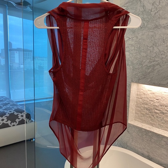 Sheer Maggie Ward Top - Picture 2 of 3